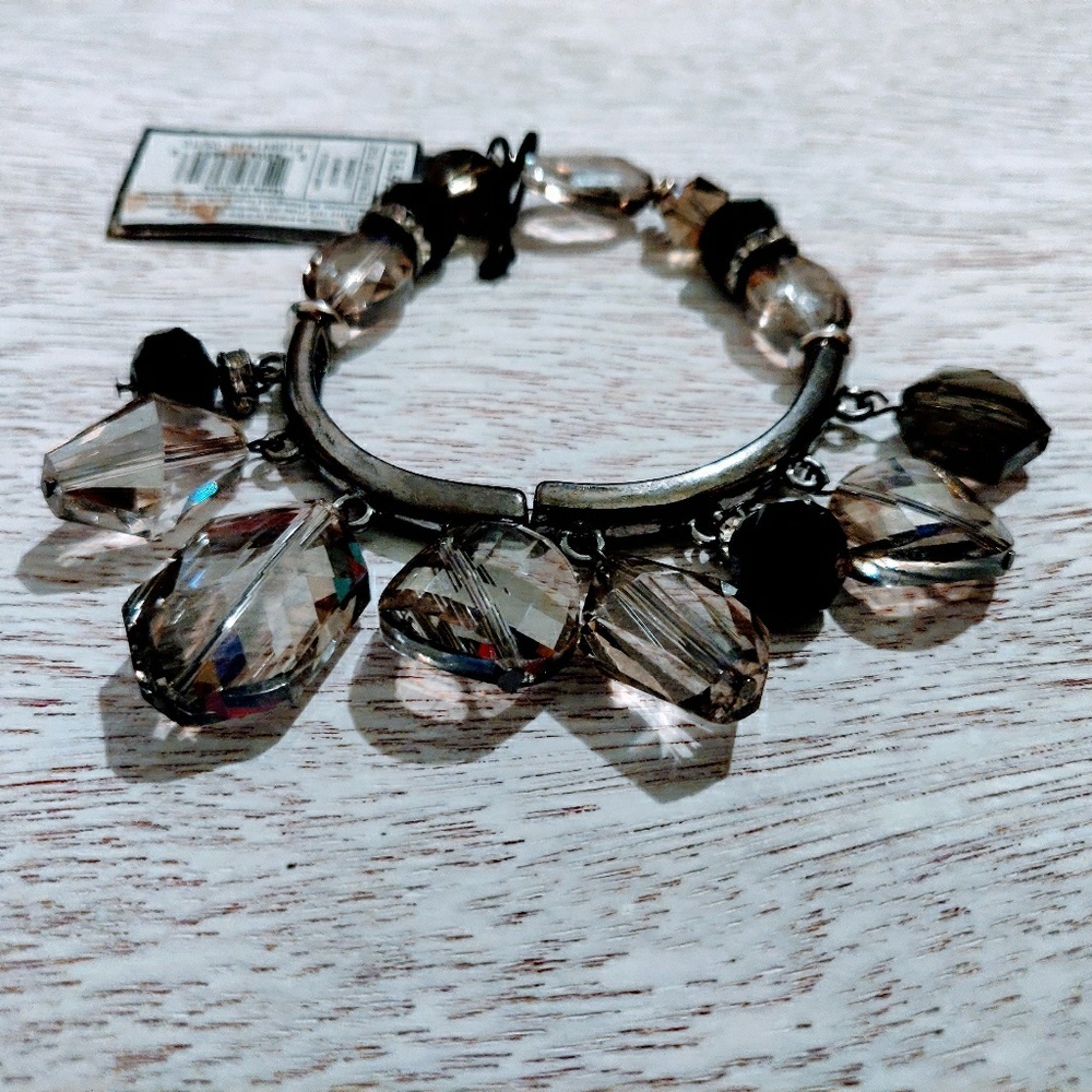 NWT Hematite Crystal Rhinestone Bracelet